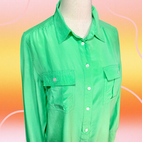 J. Crew ‘Blythe’ 100% Silk Button-Down Shirt w/ Breast Pockets in Seafoam Green - Picture 6 of 16